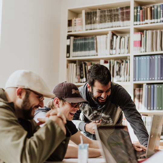 Vacate Cleaning Perth — End-of-Lease & Bond Cleaning | Sparkle Commercial Cleaning High Reputation