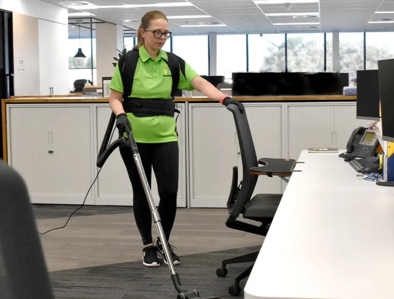 Choosing the Right Commercial Cleaning Service in Perth